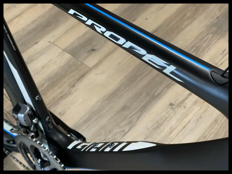 Giant Propel Advanced SL 0 M-Large Comp/White 2015 -approved used-2